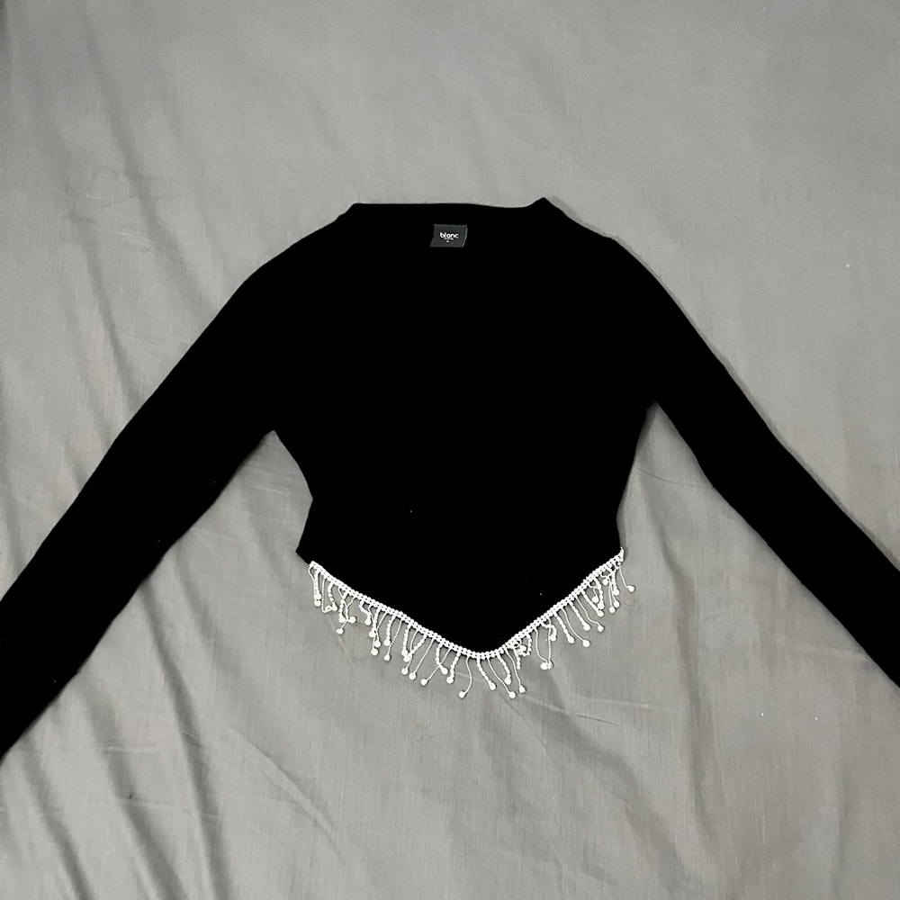 Blanc Clothing Rhinestone Fringe Black Cropped shirt